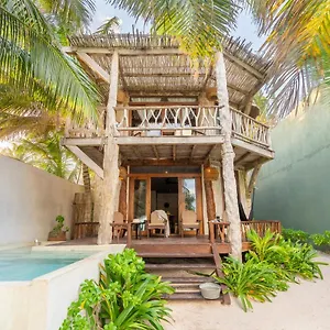 Casa Ganesh By Ahau Collection Hotel